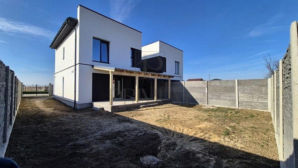 GIROC - Duplex separat - 4 Camere - Panouri fotovoltaice - F