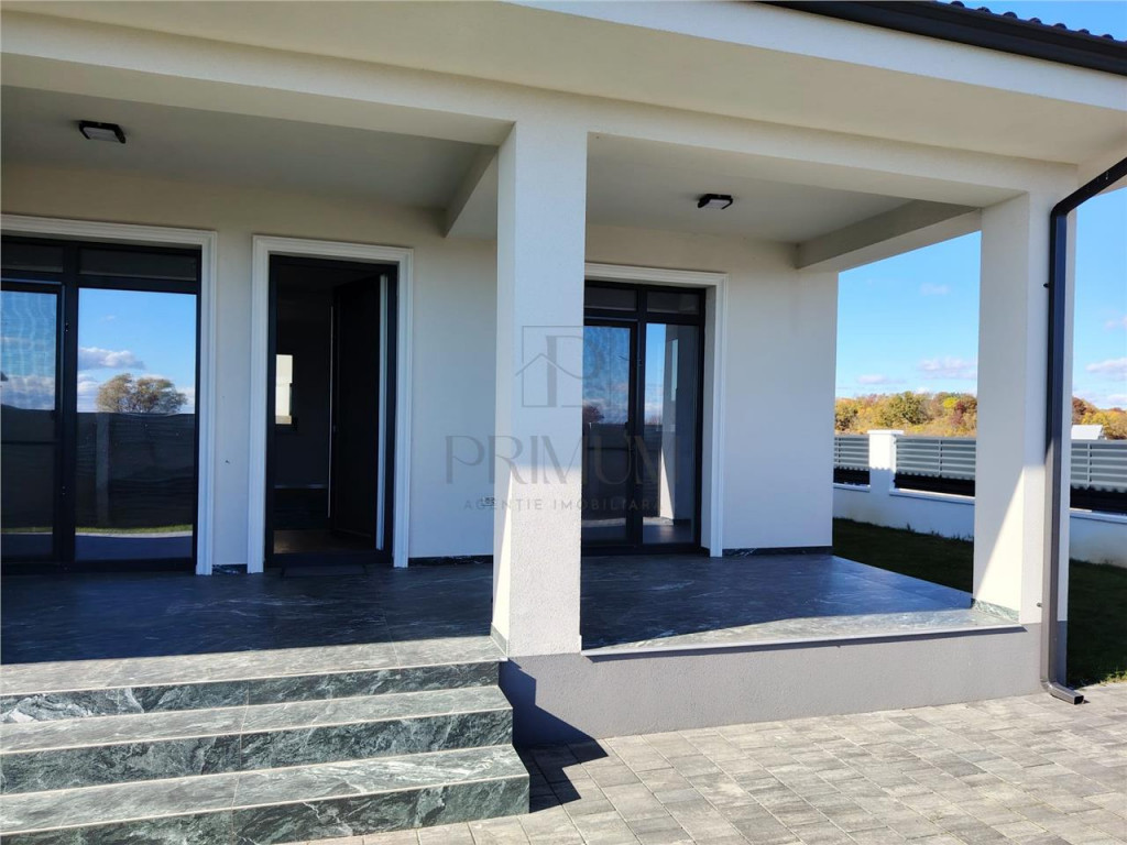 Casa individuala - finisaje premium - teren 748 mp - zona li