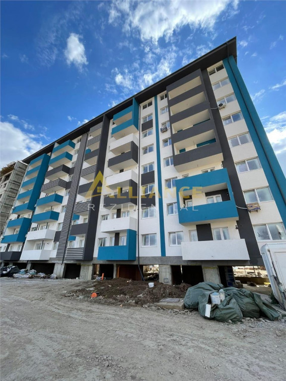 Apartament 2 camere decomandat [ 750m metrou Berceni]