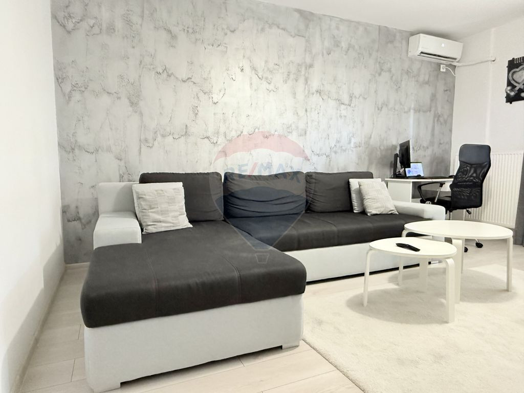 Apartament 2 Camere Militari | Rosu | Parcare Inclusa | B...
