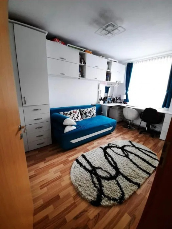 Cosbuc, 3 camere, parter