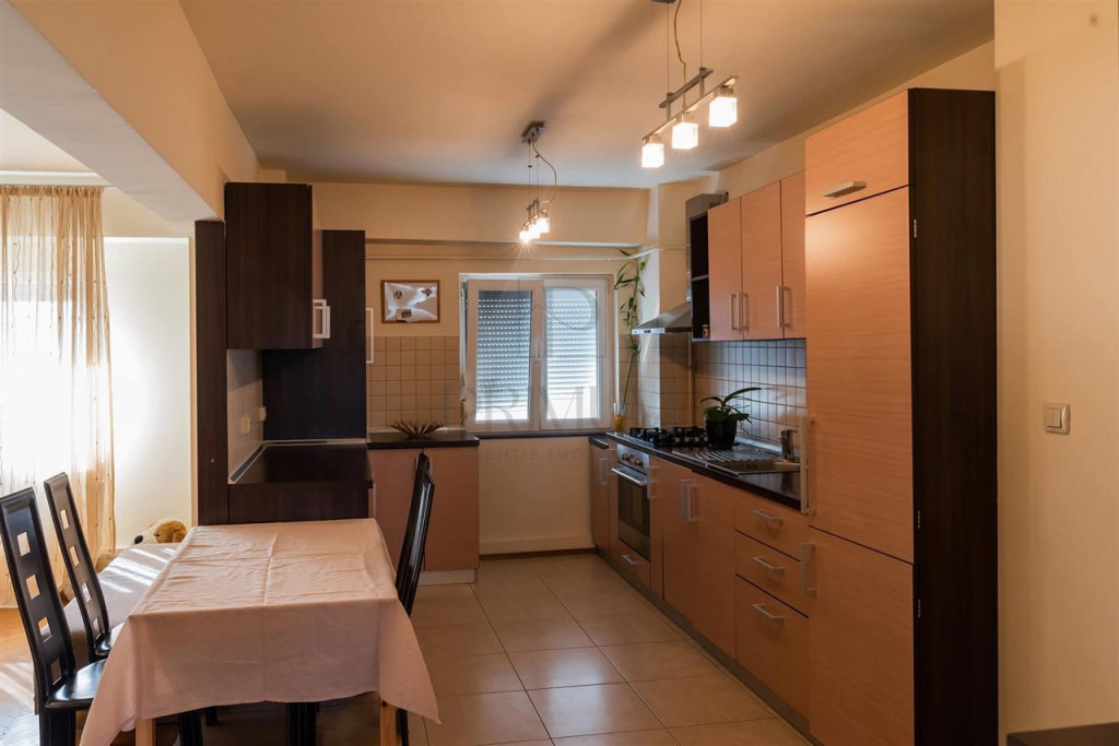 ARADULUI - LIFT - 3 CAMERE - 2 BAI - CENTRALA PROPRIE - CLIM