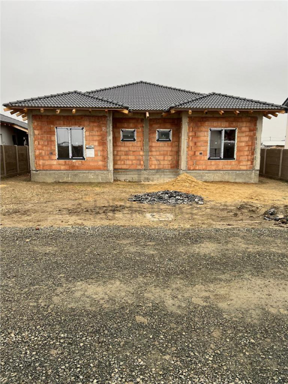 Duplex pe plan - teren generos