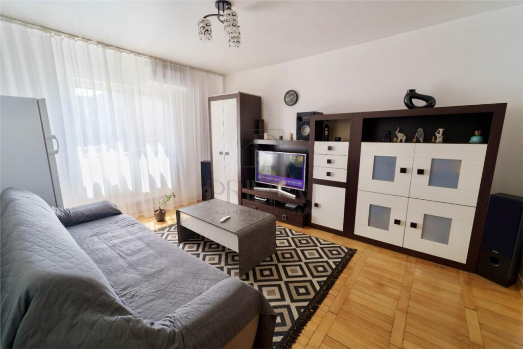 BLASCOVICI - ETAJ 1 - 2 CAMERE - RENOVAT - CLIMA - ZONA LINI