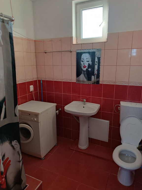 Vitan auchan etaj 2 enegeticienilor