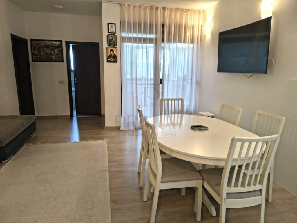 GIROC | PENTHOUSE 4 CAM | DECOMANDAT | 2 BAI | 2 BALCOANE |