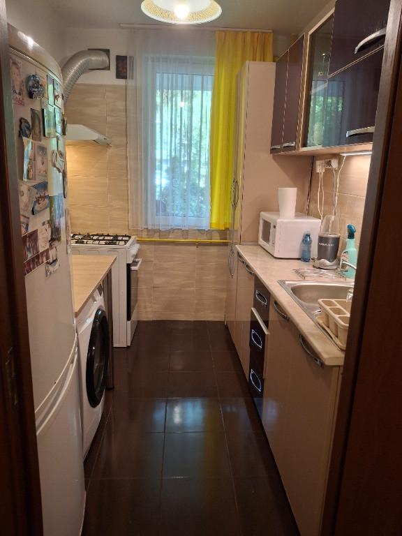 Proprietar vand apartament 2 camere Secuilor