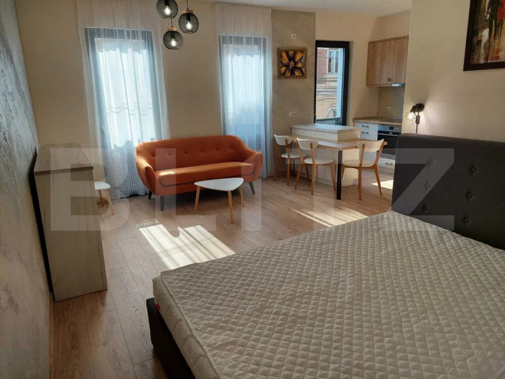 Studio de închiriat în centrul orașului – bloc nou, ame