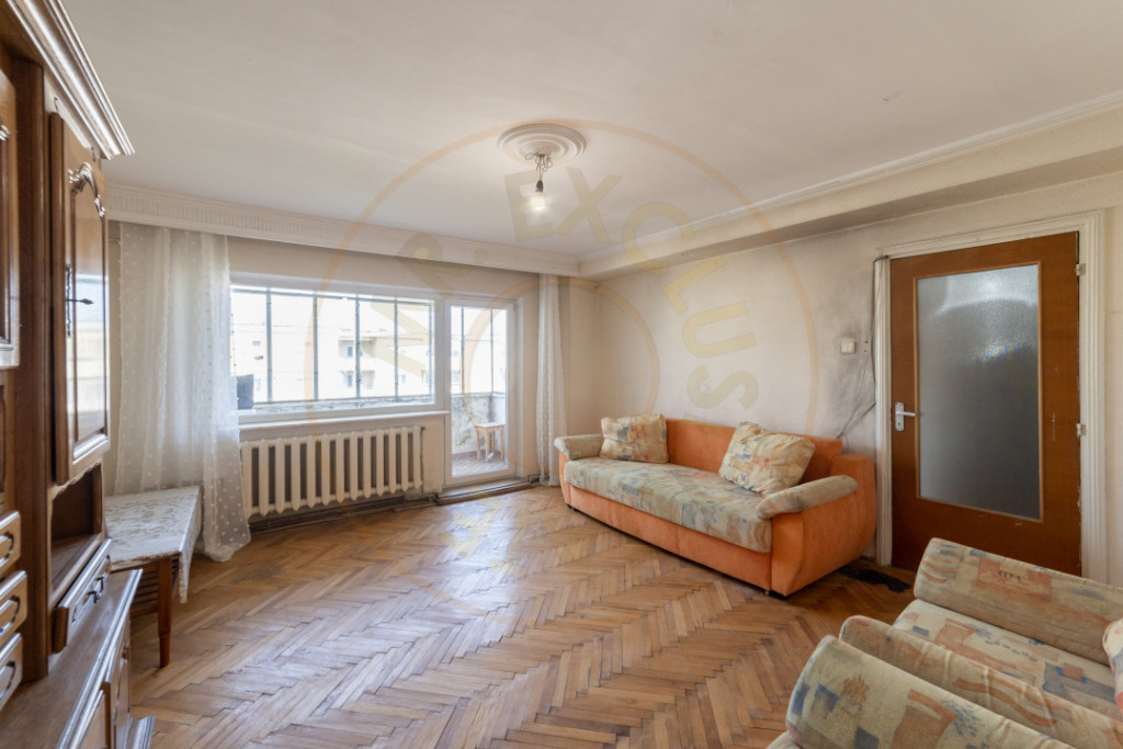 Găvana Q-uri - Apartament 3 Camere Decomandat