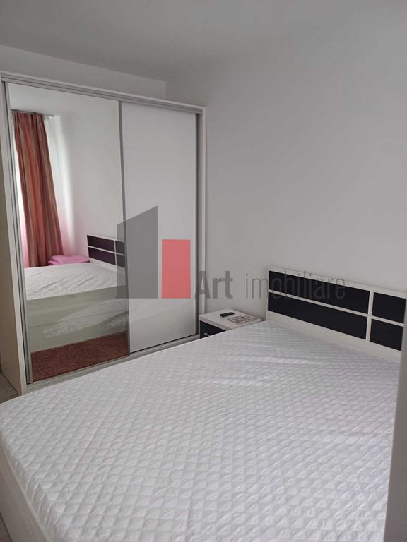 Apartament 2 camere renovat complet/sector 4 Alexandru Ob...