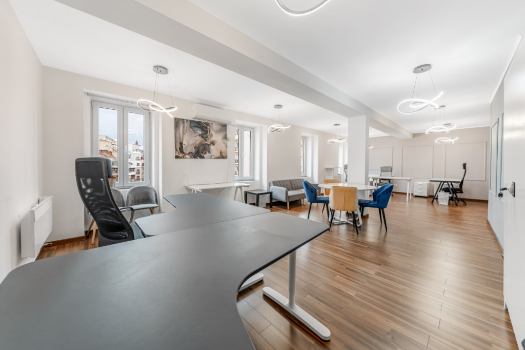 Birou privat*Toate cheltuielile incluse*Hub modern*Acces com