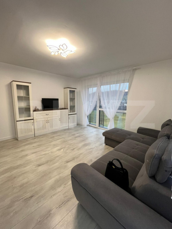 Apartament 2 camere, loc de parcare, zona Calea Moldovei