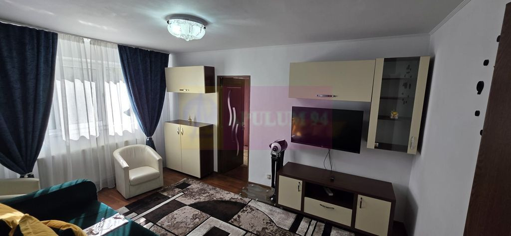 Apartament cu 2 camere, et 1 in Campina