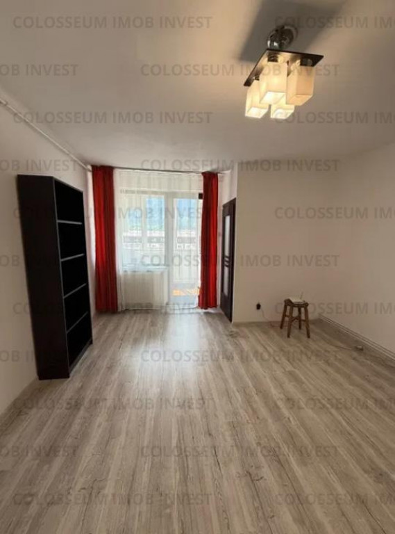 Garsonieră semidecomandată | 30 mp | Zona Noua