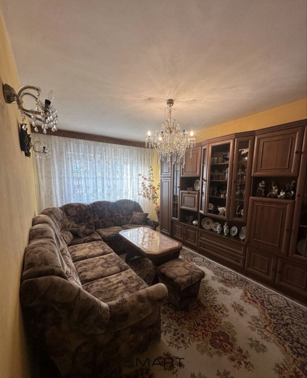 Apartament 3 camere zona Vasile Aaron