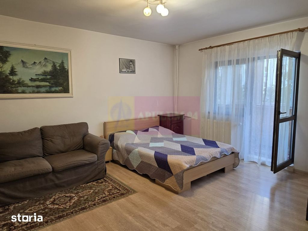 Garsonieră, metrou Piata Muncii, 42 mp utili, etaj 4/8