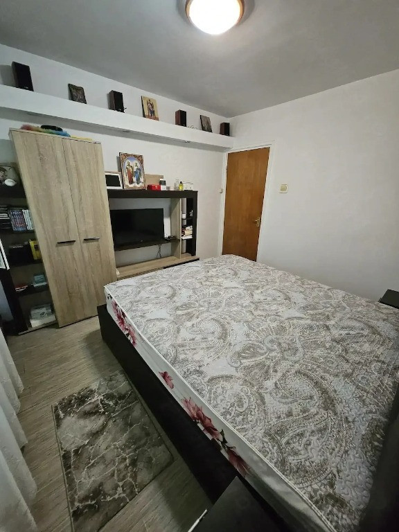 Apartament 2 Camere Decomandat – Mobilat,Metrou
