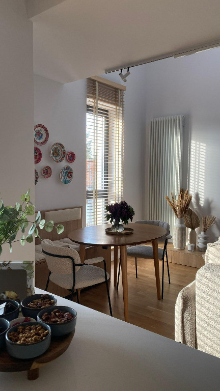Apartament modern cu 3 camere | Parcare privată | Brasovul Vechi