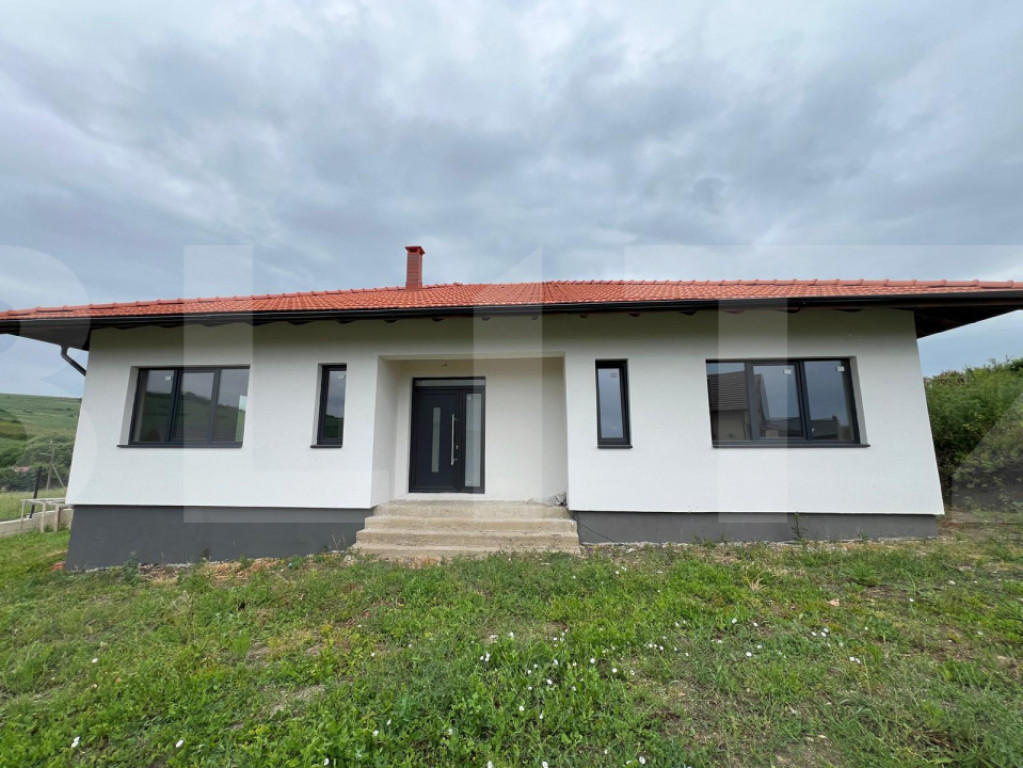 Casă modernă pe un nivel, finisaje la alegere | teren 1112