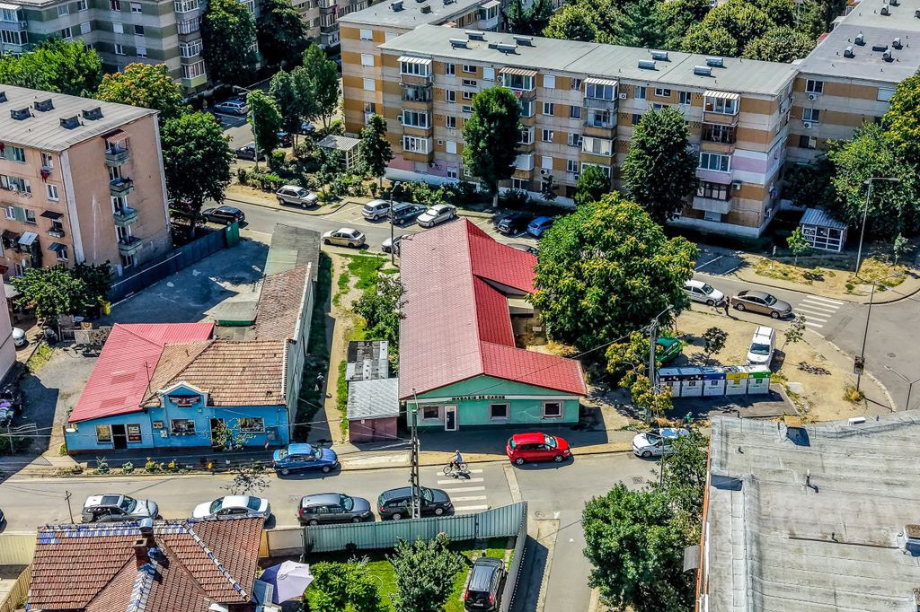 Casă individuală cu potențial comercial excelent in ca...