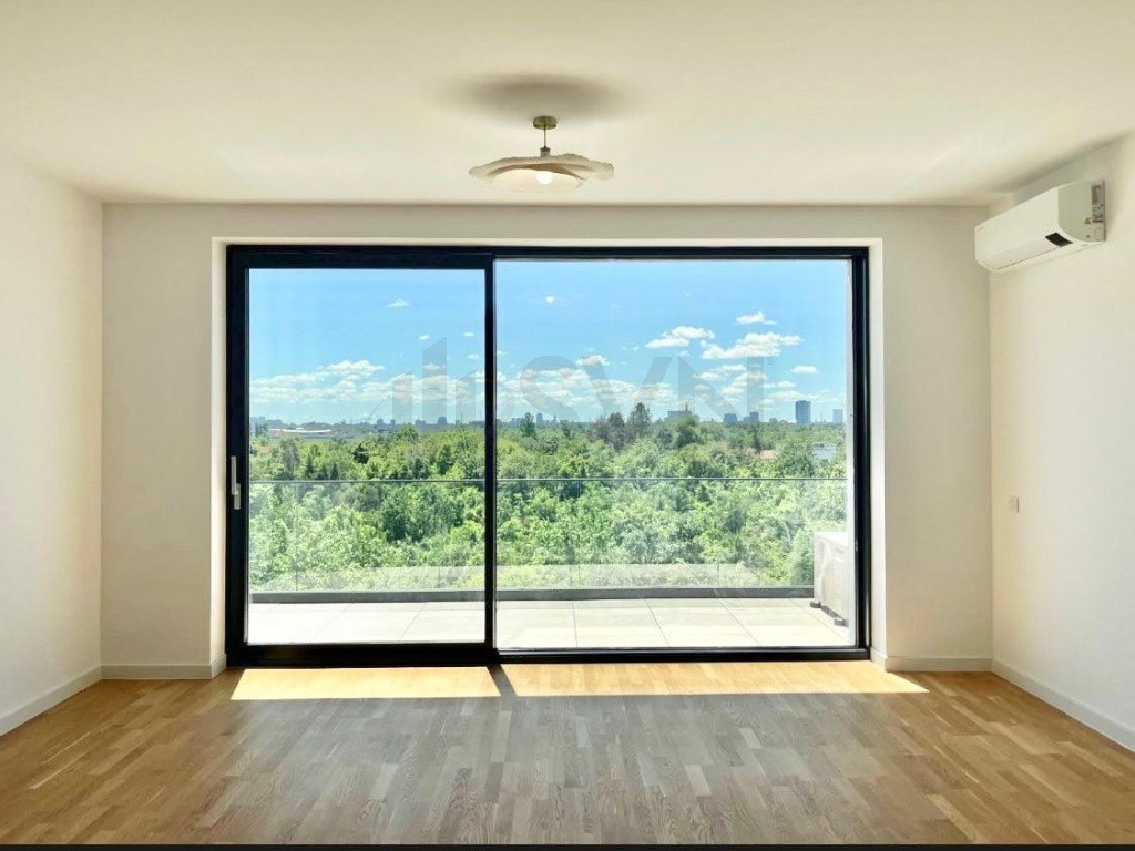 APARTAMENT SUPERB l LA CHEIE l BUATARIE MOBILATA l PARCAR...