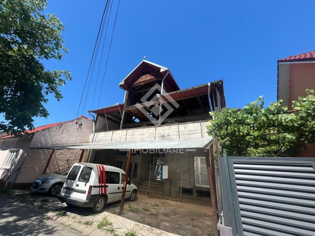 Duplex de vanzare zona Dedeman