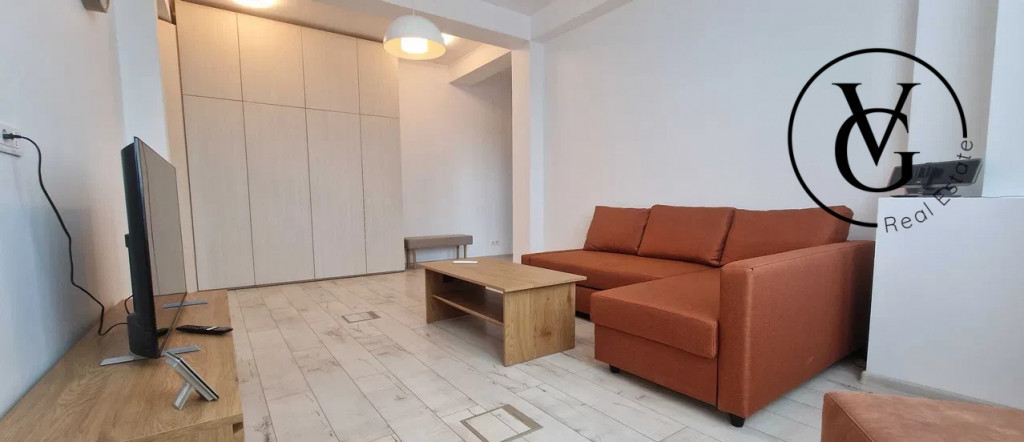 Apartament 2 camere - zona Centrala/ Piata Ovidiu - prima in