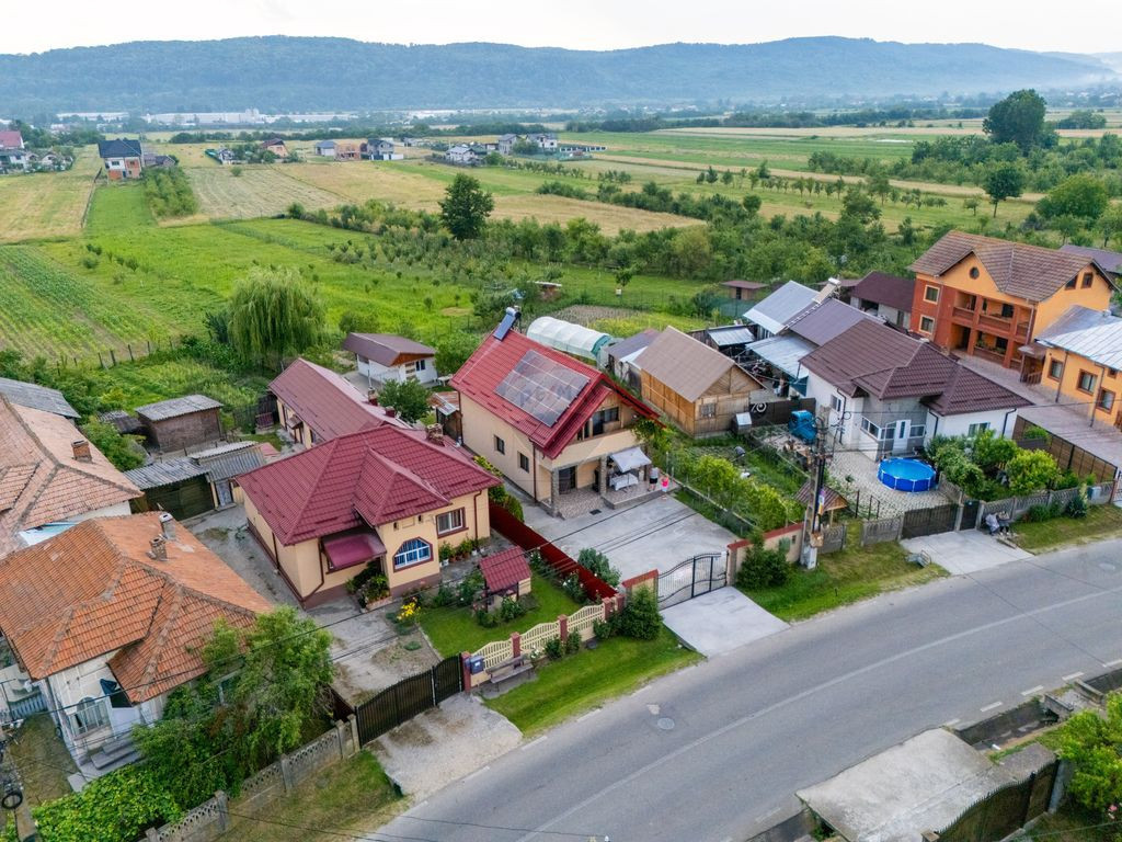Casă/vilă 136mp| teren 1.600mp| Valea Stânii, Argeș, ...