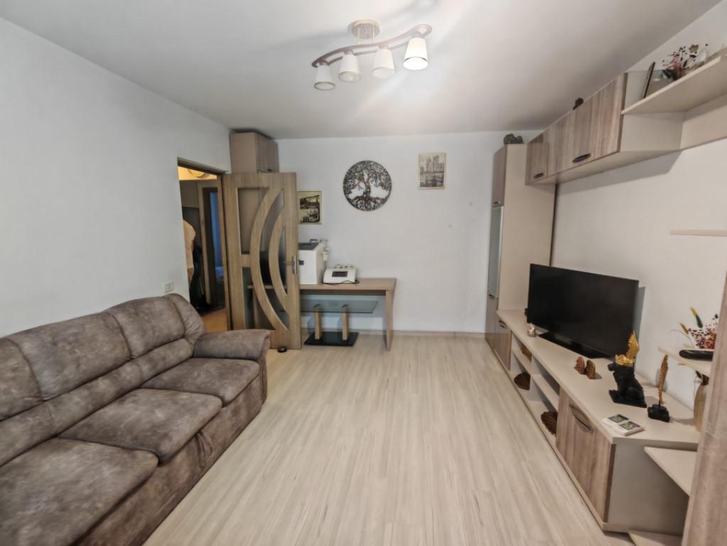Apartament 3 camere de vânzare | Poarta 6 | Constanța | Mo