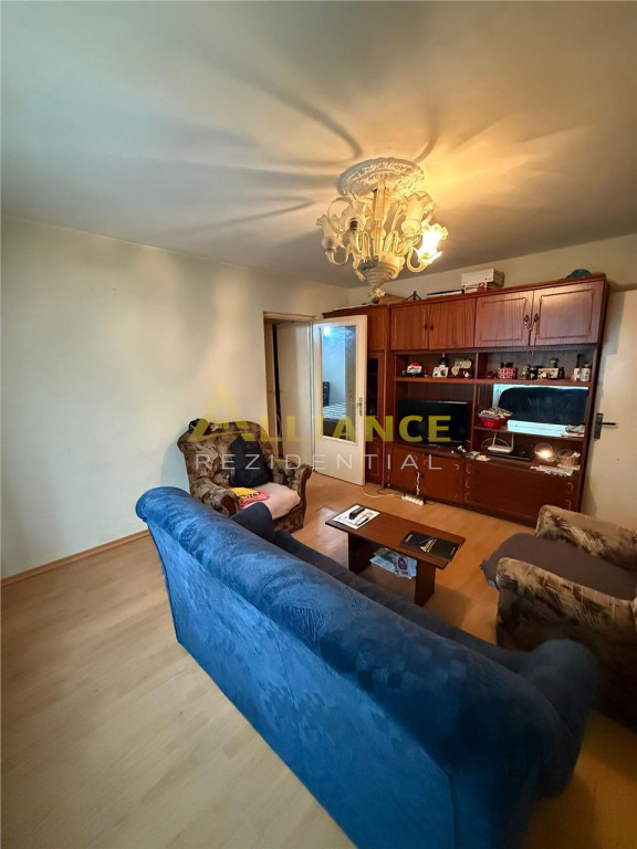 Apartament 3 camere Luica / Soseaua Giurgiului / Pogoanele/
