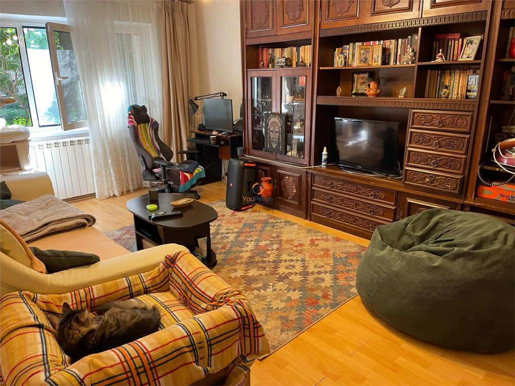 Apartament Decomandat 2 Camare 2 Balcoane / Etaj 3 Zona Stea