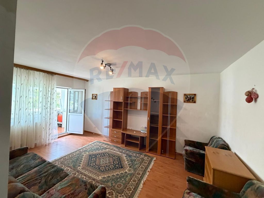 Apartament cu 2 camere de închiriat în zona Obor