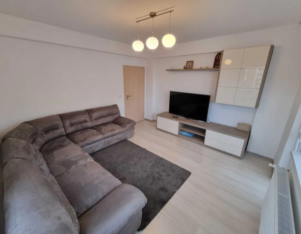 Apartament 3 camere | Mobilat | Parcare Privata | Tractorul