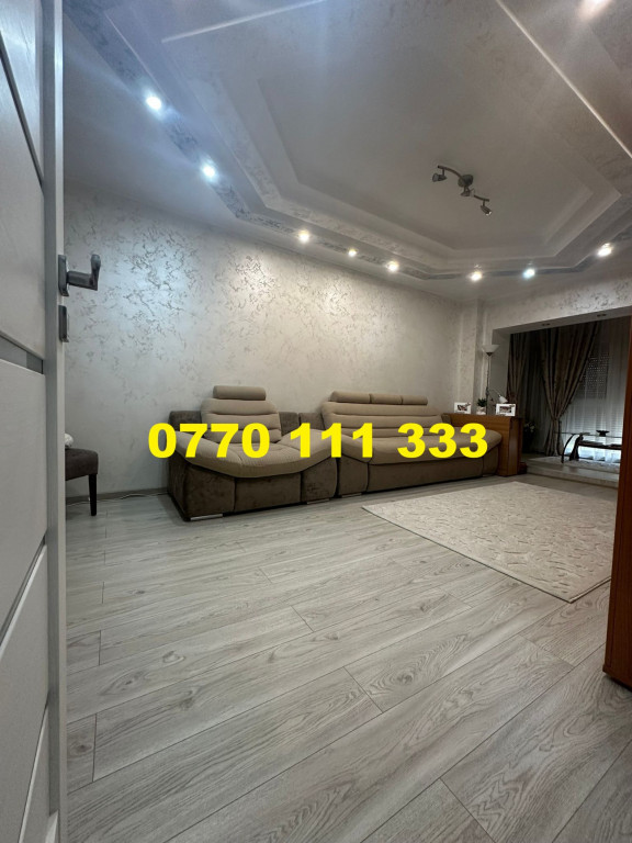 Apartament 2 camere, zona Buzaului.