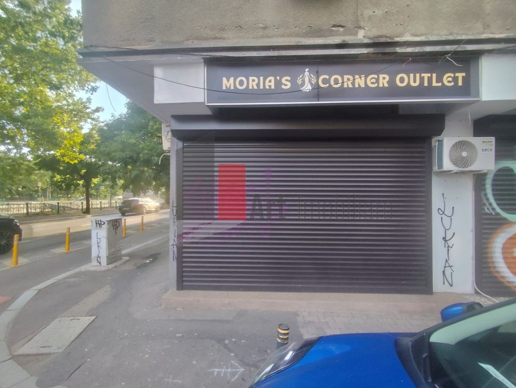 %0 Comision Spatiu comercial de inchiriat in zona Kogalni...