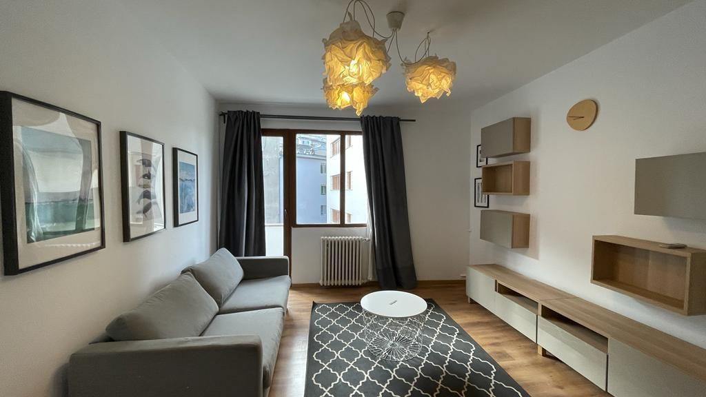 3 Camere | Kogalniceanu | Cismigiu | Izvor | 2 Balcoane