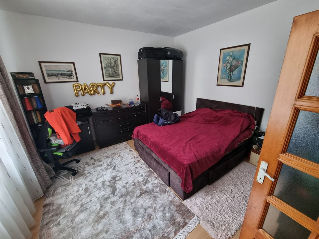 Casa 3 camere zona ICIL