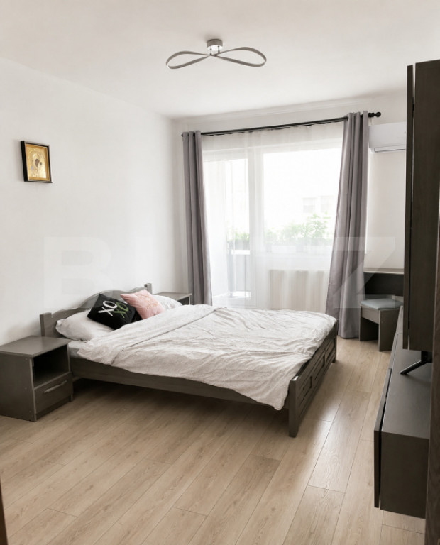 Apartament 2 camere, 44 mp, balcon și parcare, la cheie, Ba