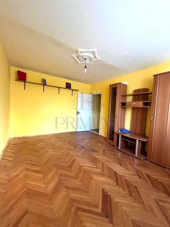 GIROCULUI - 4 CAMERE - ETAJ 1 - BLOC IZOLAT - 2 BALCOANE - Z