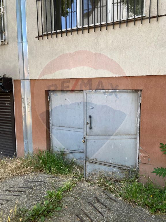 Special property de 17.14mp de vânzare în zona Chibrit