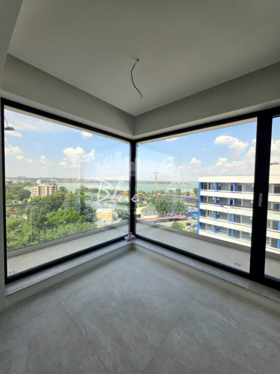 Apartament de 3 camere situat in SARAESA Mamaia-Teatrul de v