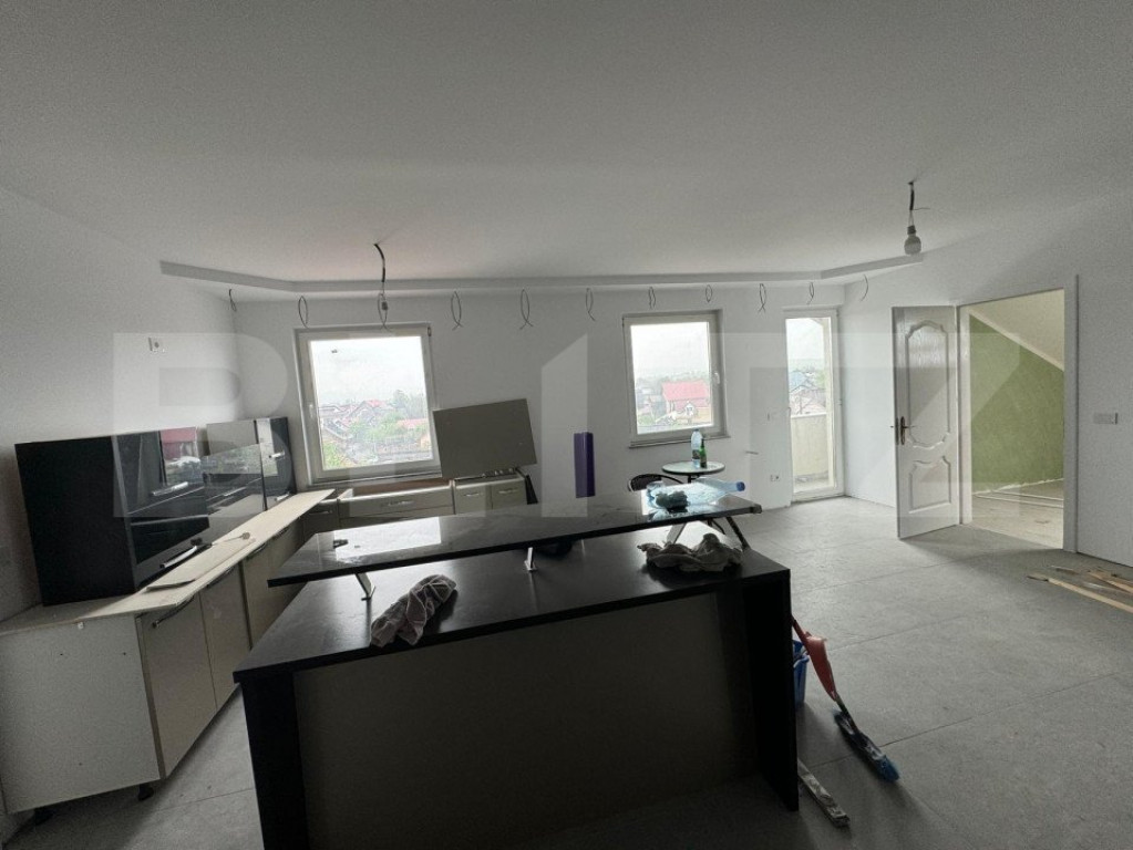 Apartament 3 camere, 80mp, central, Radauti
