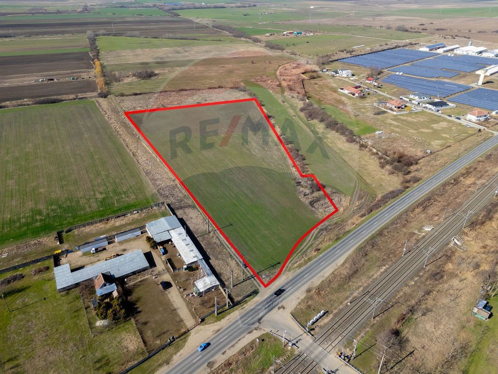 Oportunitate de investitie Teren 15,000mp la ieșirea spr...