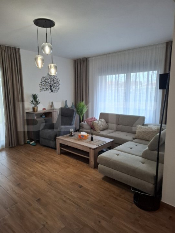 Casa moderna de vanzare, 4 camere, 128 mp utili, mobilat, zo