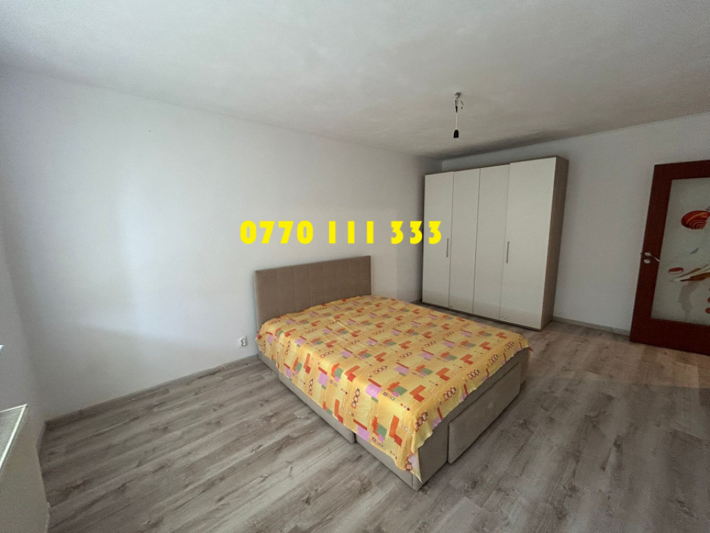 Apartament 2 cam. transformat in 3 camere, Calarasi 4, mobil