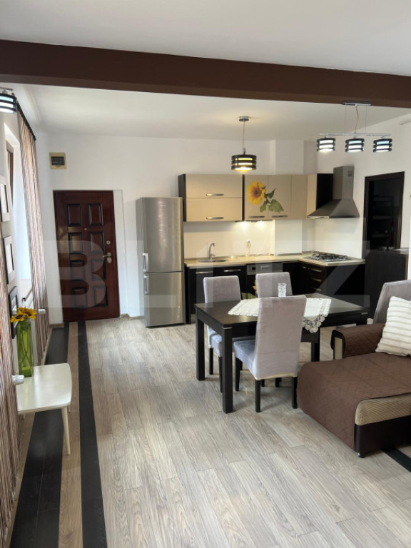 Apartament in vila, 80mp loc parcare, mobilat, zona Centru