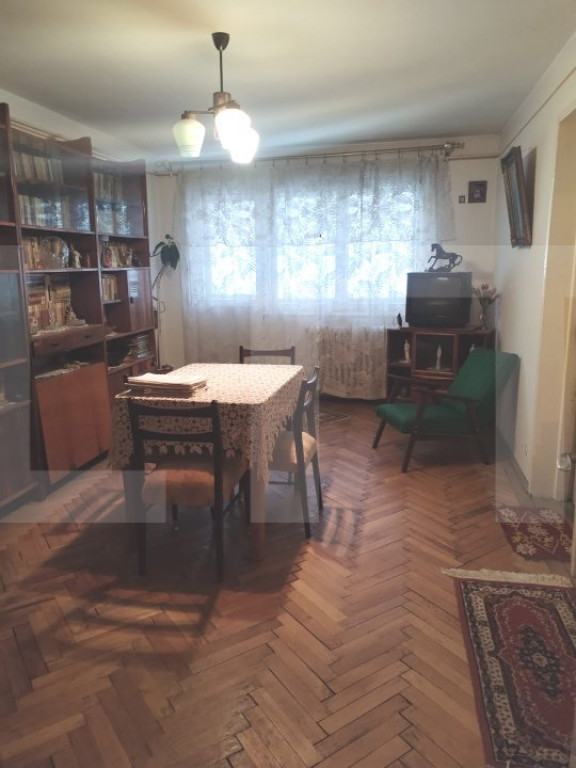 Apartament 4 camere, etaj 2, Imparat Traian!