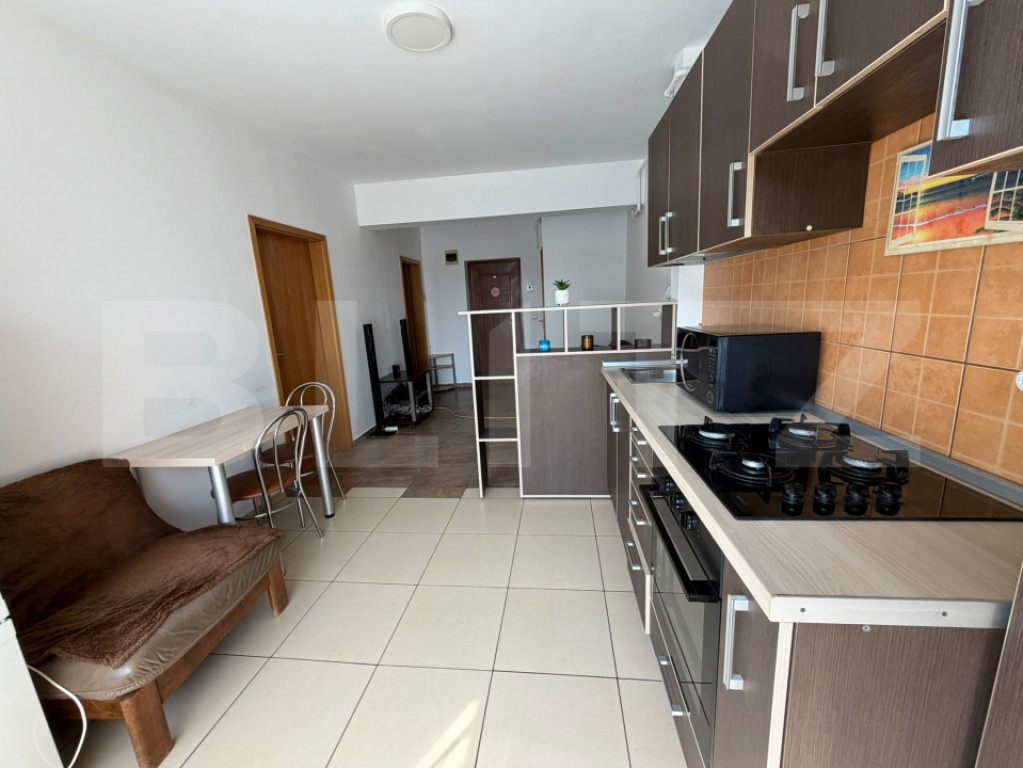 Apartament 2 camere, 44 mp, priveliste frumoasa, zona Edgar