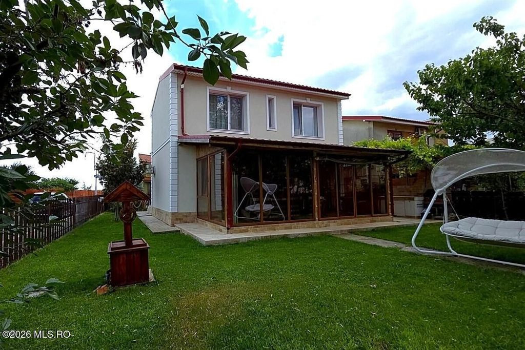 Casa cu Teren de 319 mp - Toate Utilitatile - Cumpana