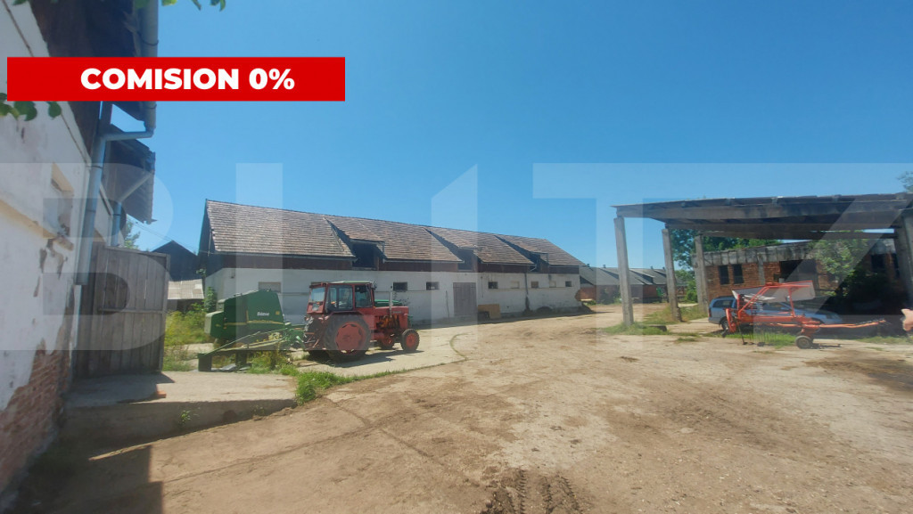 Platforma industrială 13 parcele cu hale, total 2.5 ha, pos